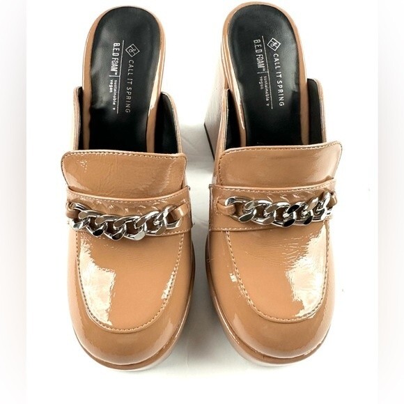 Call It Spring Cassia Chain Pump Light Brown Size 6 NWOT - Picture 14 of 15